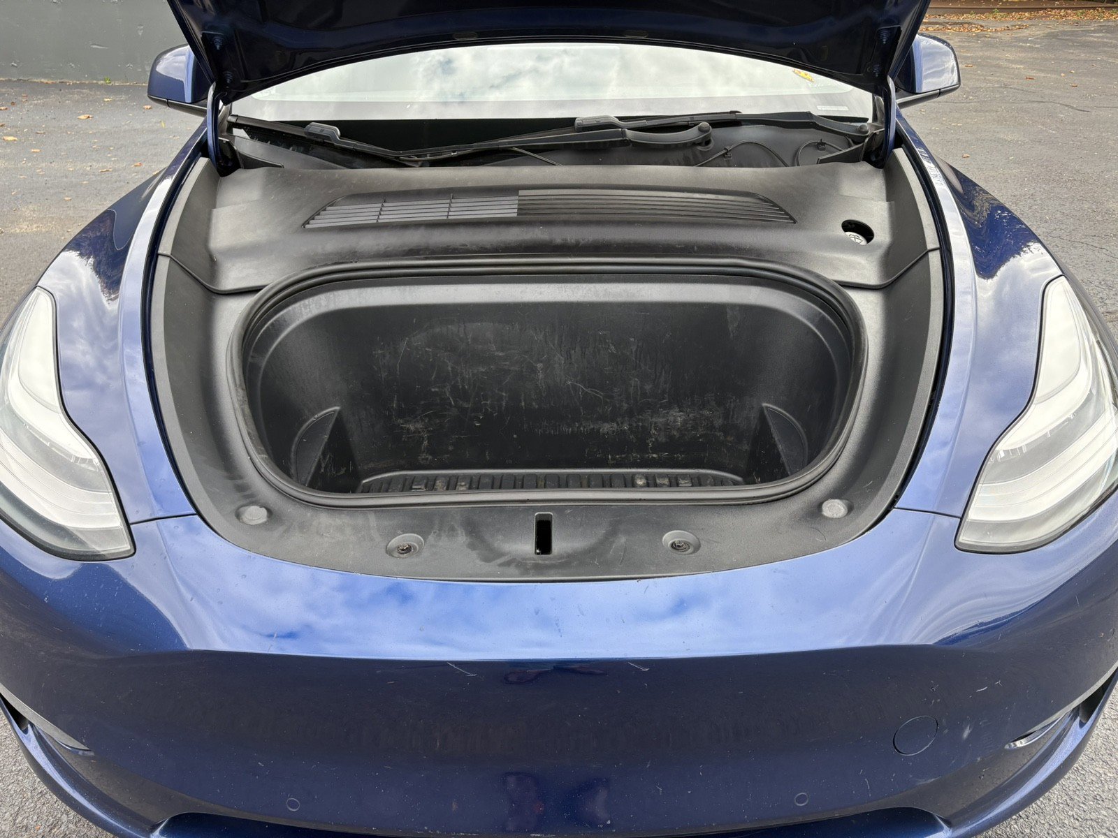 Used 2020 Tesla Model Y Long Range AWD/4WD image 30