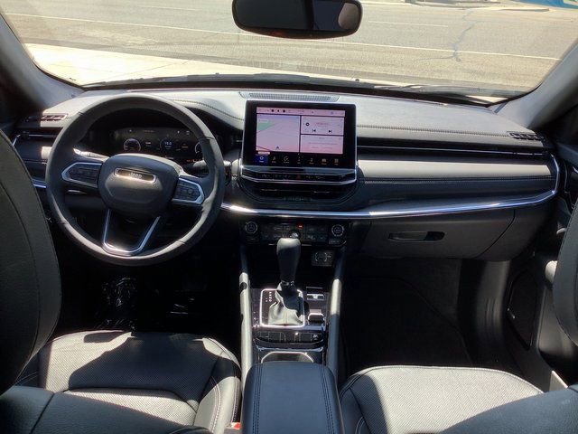 Used 2023 Jeep Compass High Altitude w/ Driver Assist Group I image 6