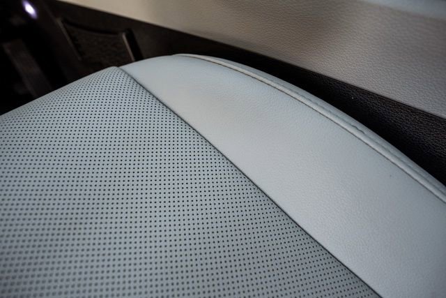 Used 2023 Kia Sportage EX image 27