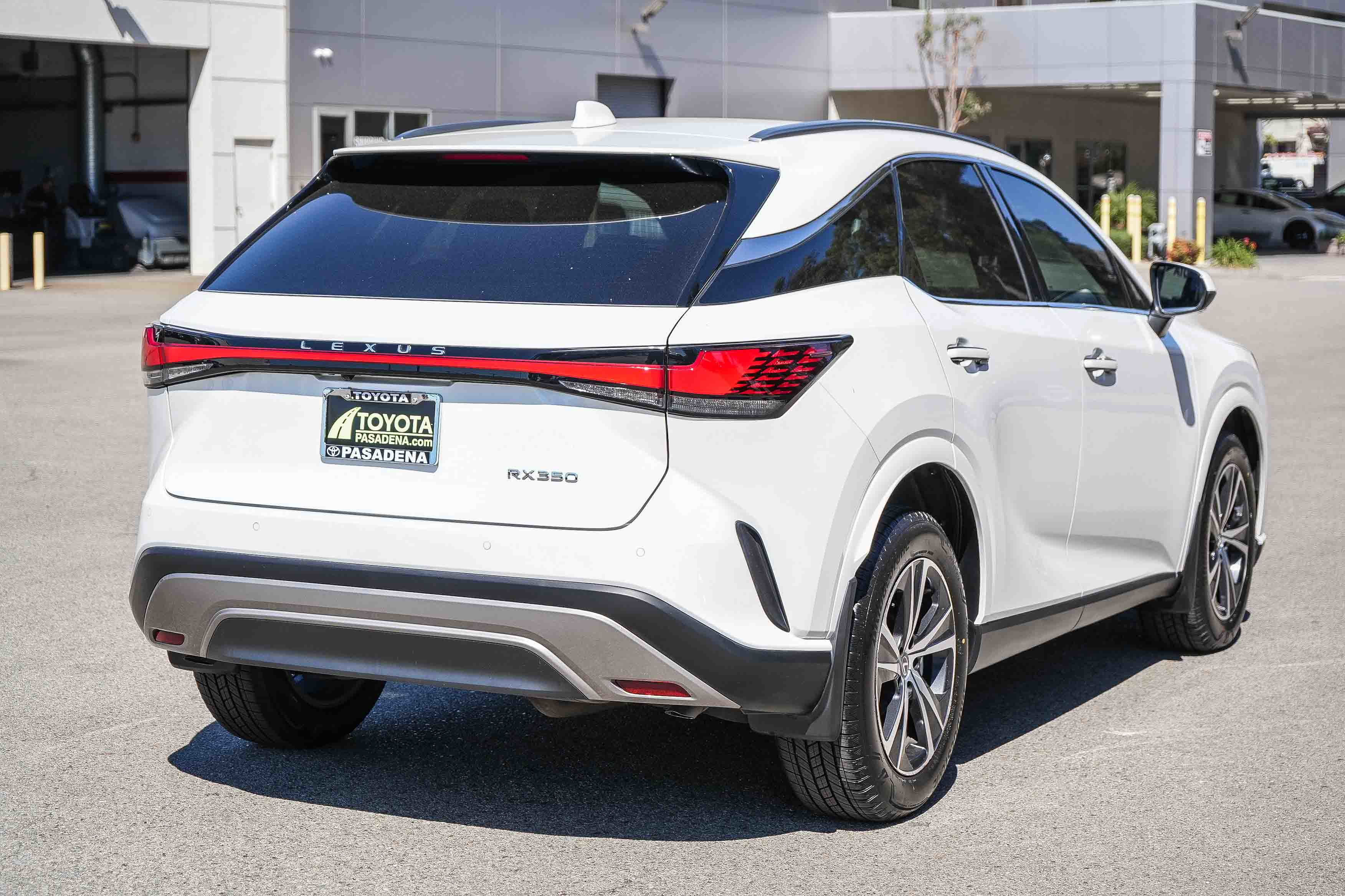 Used 2023 Lexus RX 350 Premium image 6