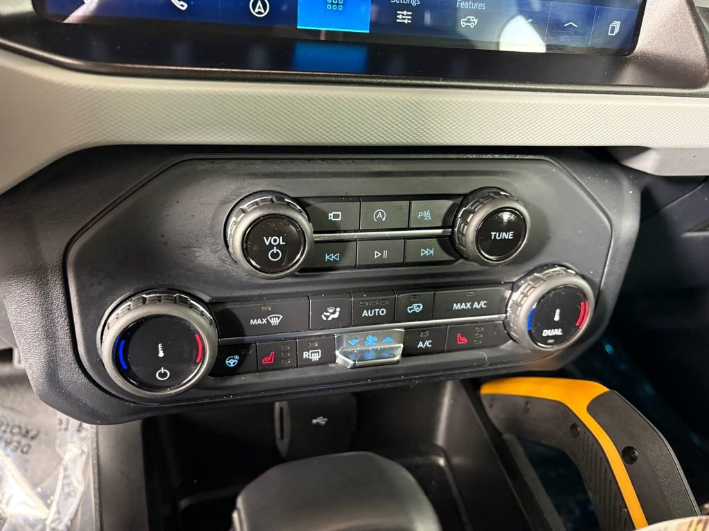 Certified 2022 Ford Bronco Badlands image 17