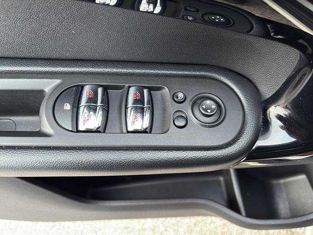 Used 2019 MINI Cooper Countryman S w/ Premium Package image 15