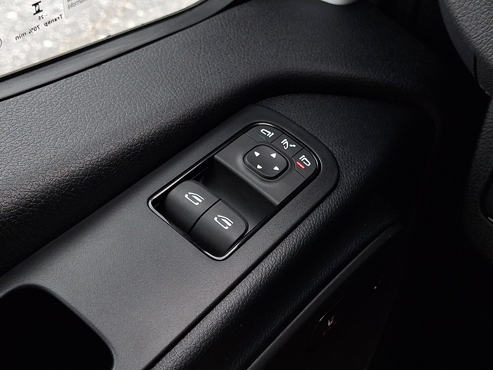 Used 2025 Mercedes-Benz Sprinter 2500 image 26
