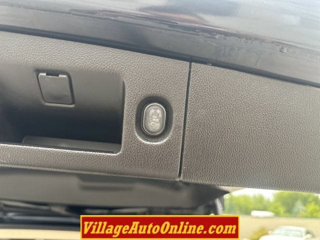 Used 2016 Cadillac Escalade ESV Premium AWD/4WD image 42
