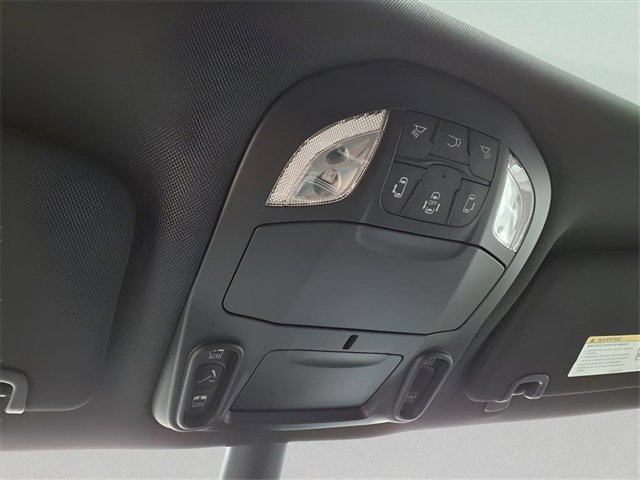 New 2026 Chrysler Pacifica Limited image 26