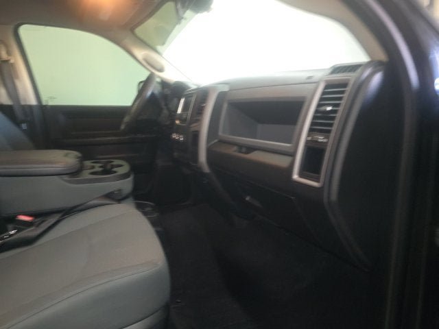 Used 2018 RAM 3500 Tradesman w/ Popular Equipment Group AWD/4WD image 4