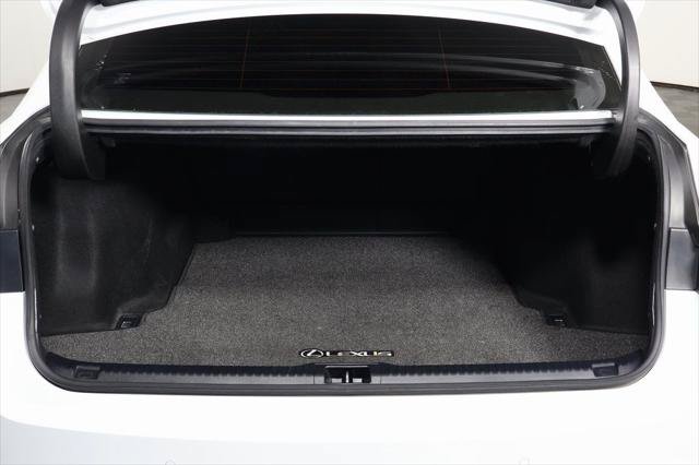 Certified 2022 Lexus IS 350 F Sport RWD image 14