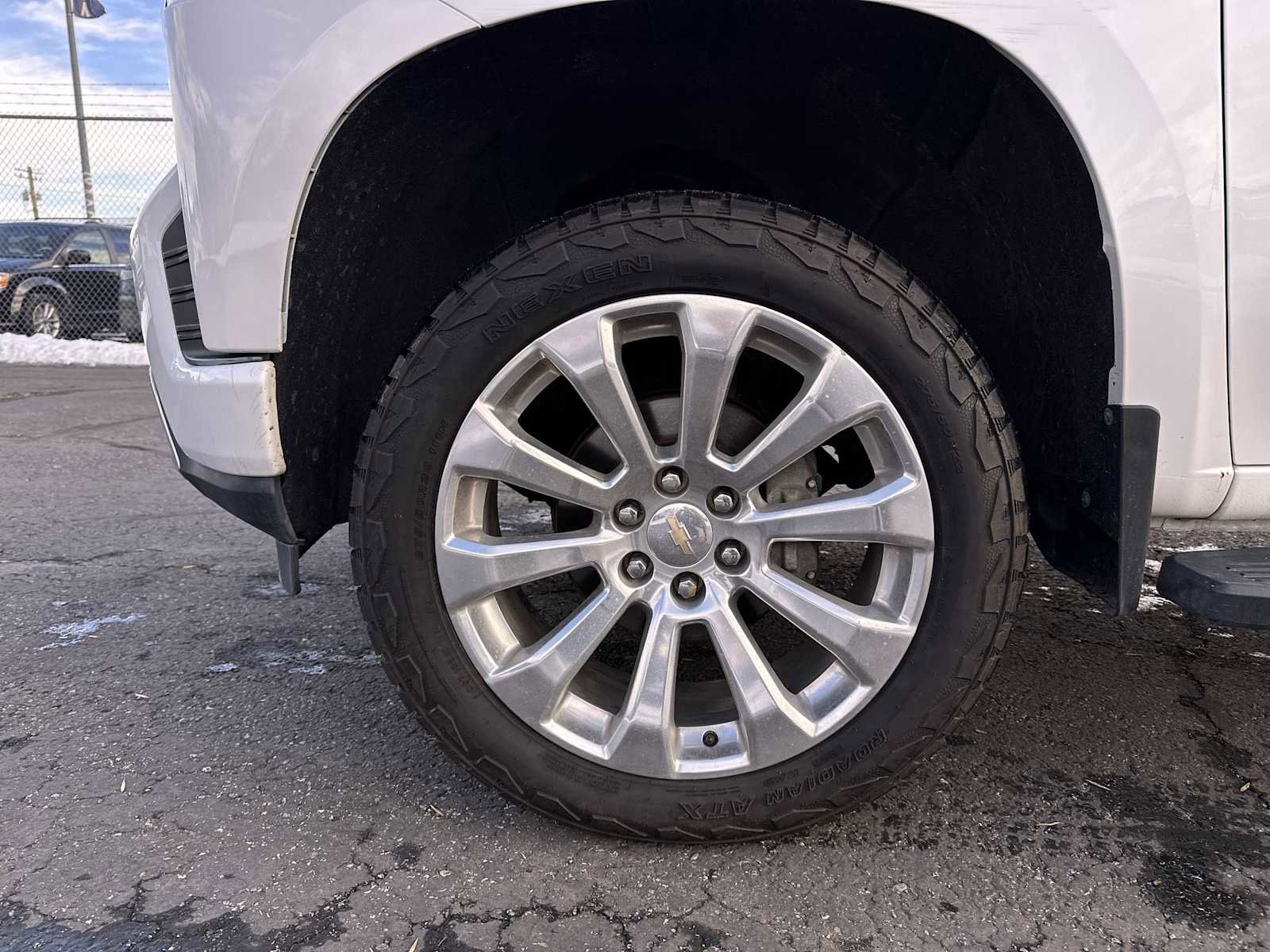 Used 2021 Chevrolet Silverado 1500 High Country image 18