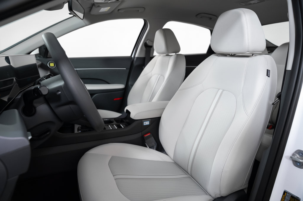 New 2026 Hyundai Sonata SE FWD image 19