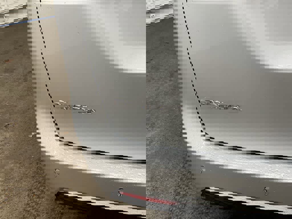 Used 2024 Chrysler Pacifica Touring-L image 10