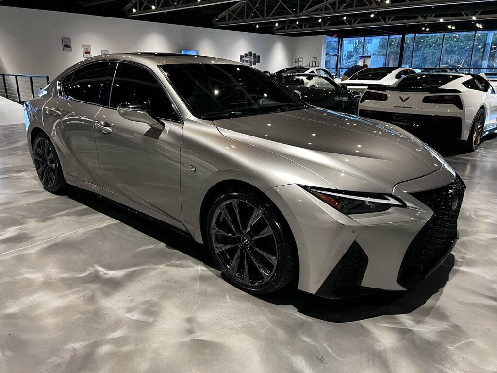 Used 2021 Lexus IS 350 F Sport RWD image 3