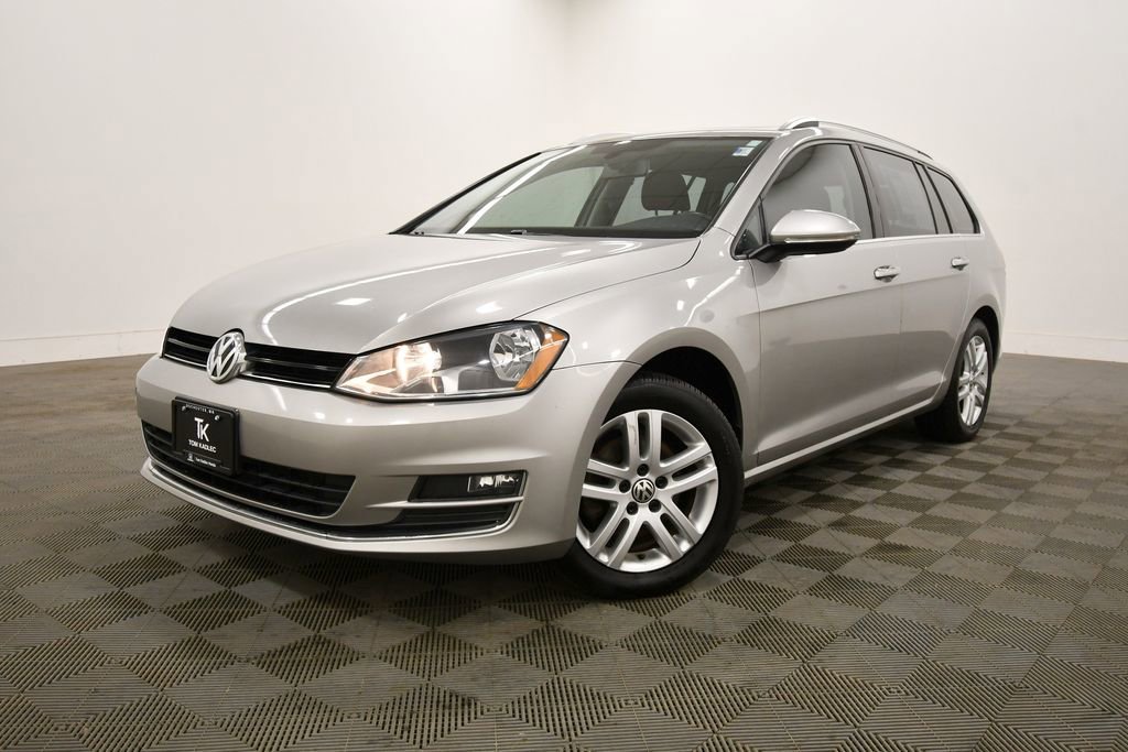 Used 2015 Volkswagen Golf TDI SEL FWD image 2