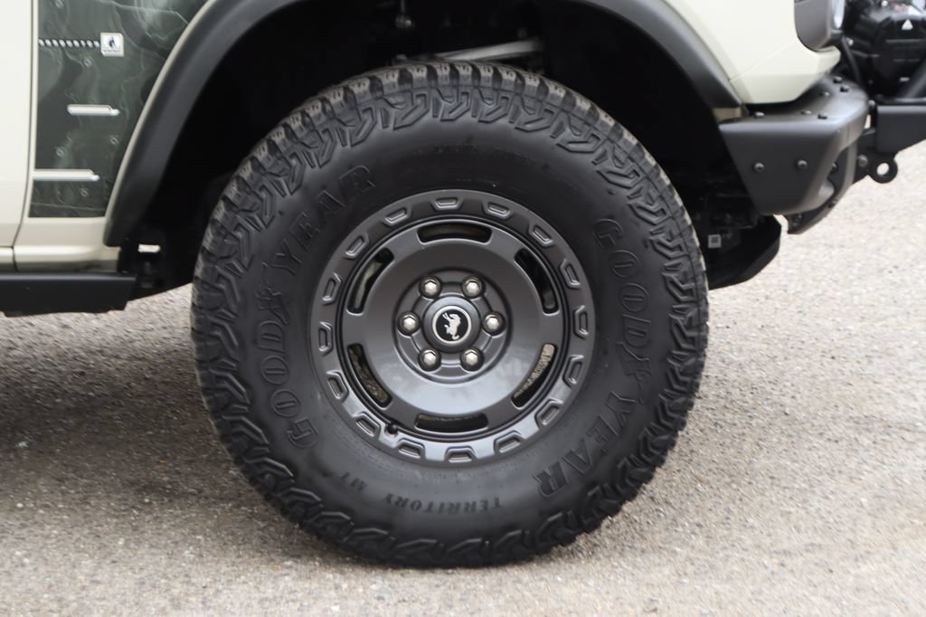 Used 2022 Ford Bronco Everglades AWD/4WD image 38