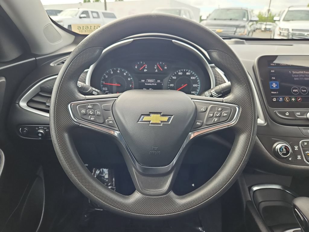 Used 2024 Chevrolet Malibu LT FWD image 14