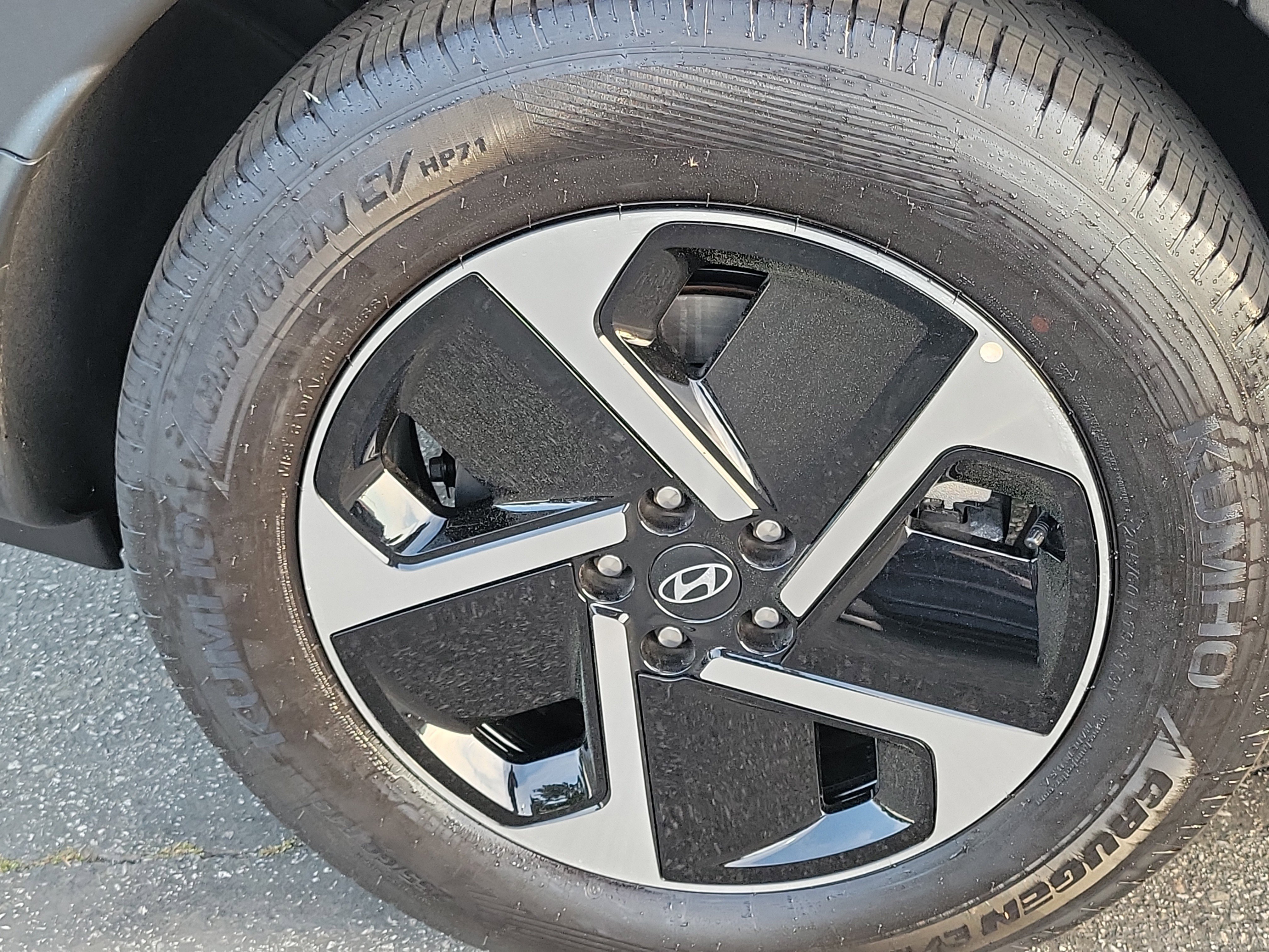 Certified 2026 Hyundai Ioniq 9 SE image 24