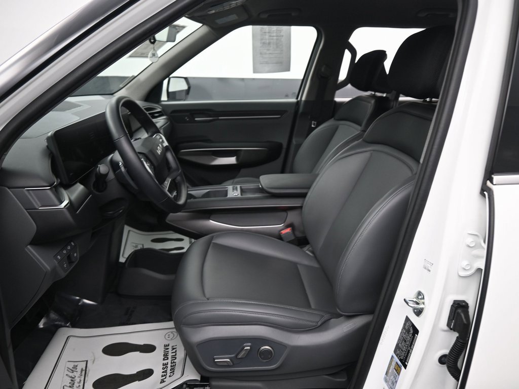 Used 2024 Kia EV9 Light image 31