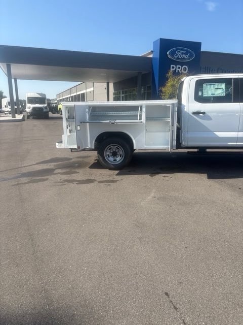New 2026 Ford F250 XL w/ XL Chrome Package AWD/4WD image 22