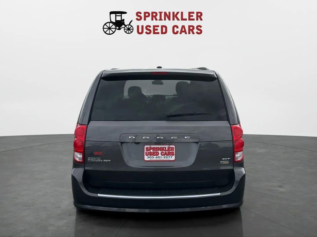 Used 2019 Dodge Grand Caravan SXT image 7