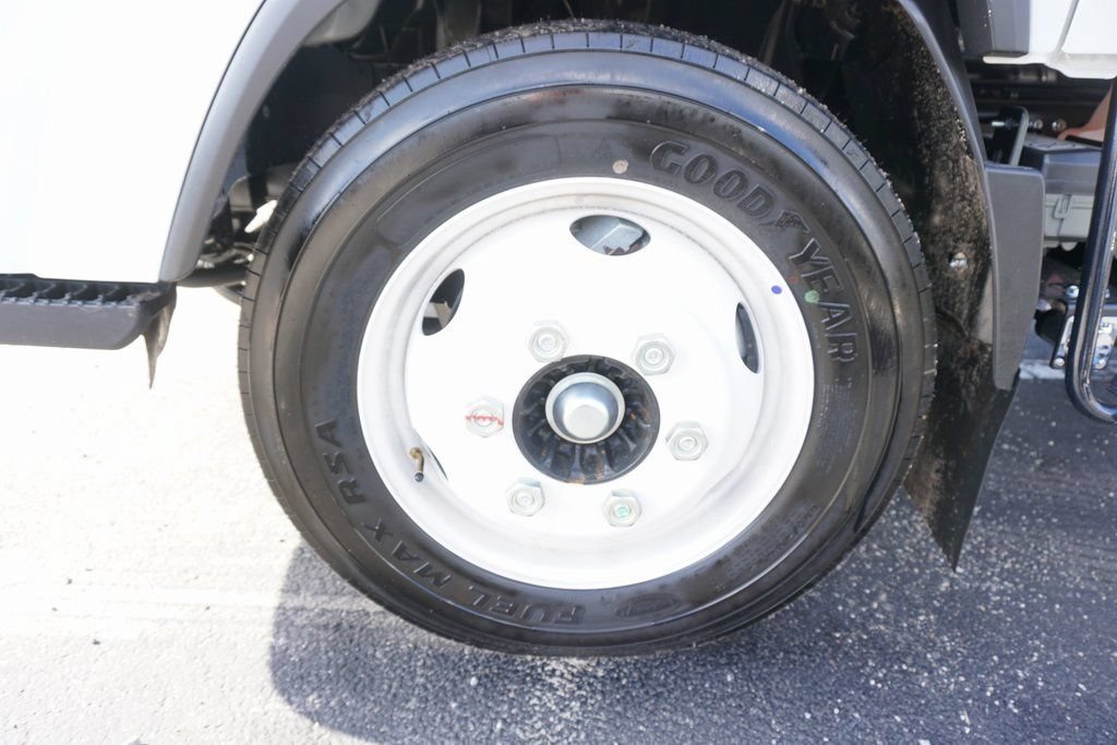 New 2024 Chevrolet Low Cab Forward RWD image 8