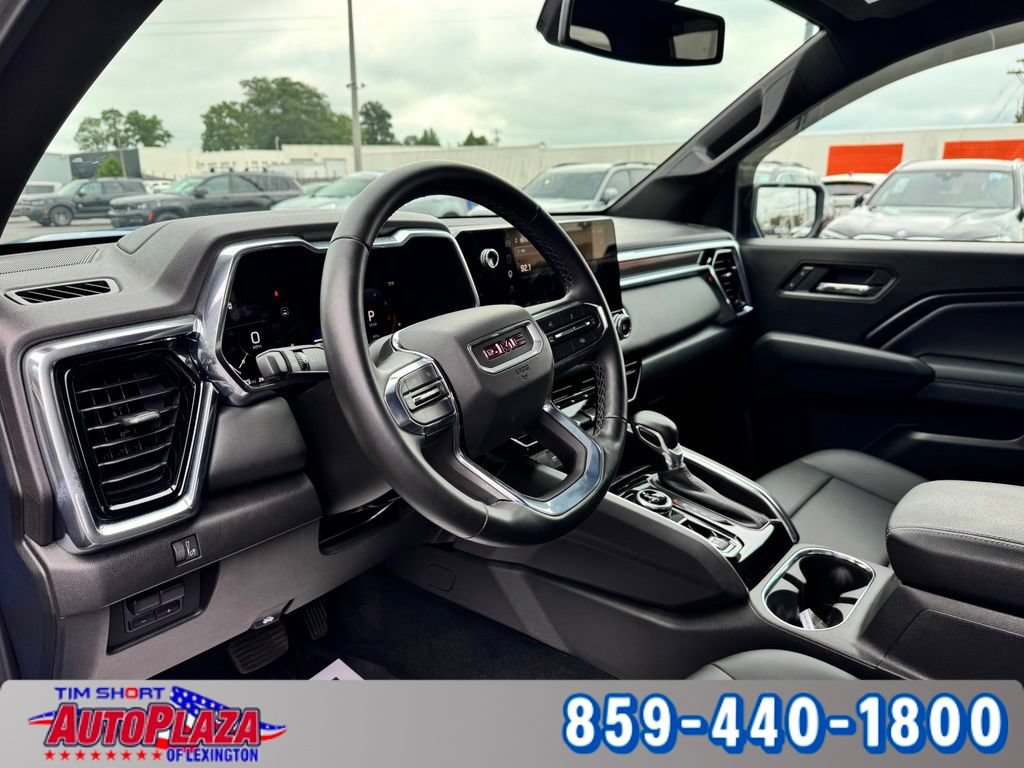 Used 2025 GMC Canyon Elevation w/ Convenience Package AWD/4WD image 3