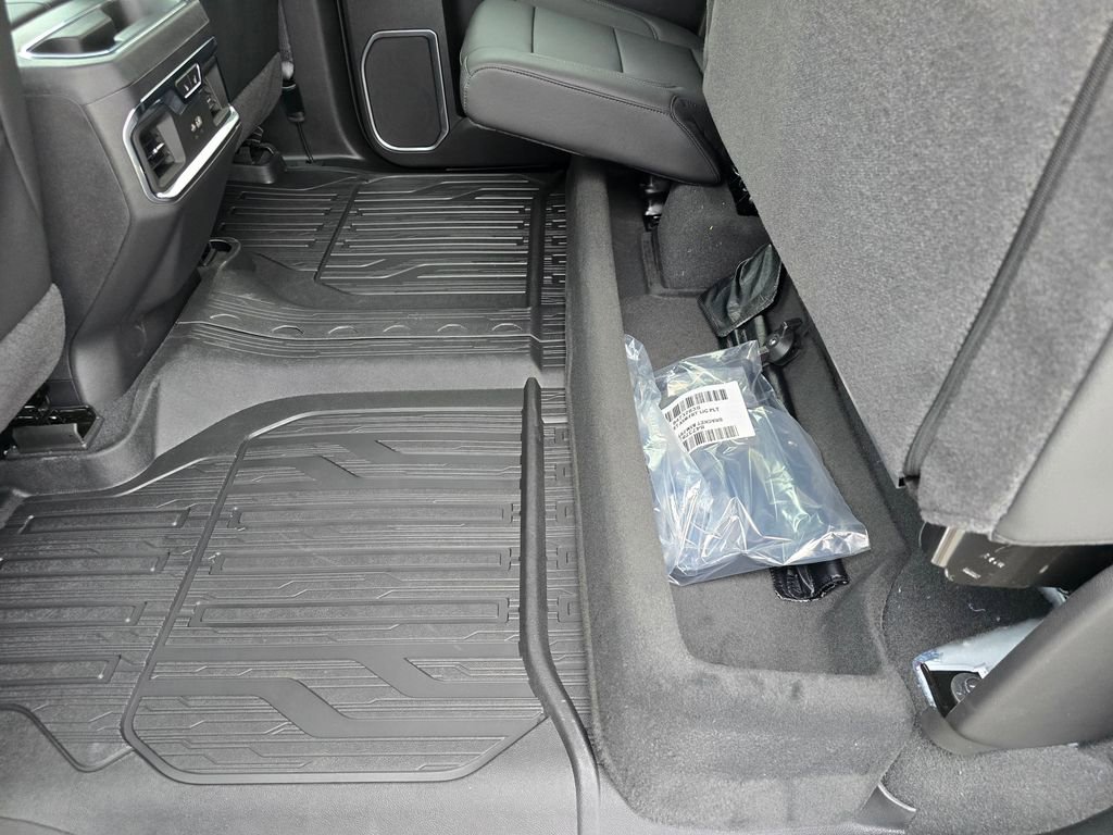 New 2026 GMC Sierra 1500 SLT w/ SLT Premium Plus Package image 10