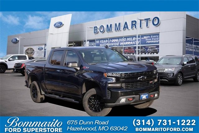 Used 2022 Chevrolet Silverado 1500 LT Trail Boss w/ LT Trail Boss Premium Package image 1