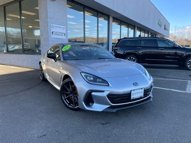 Used 2025 Subaru BRZ tS image 3