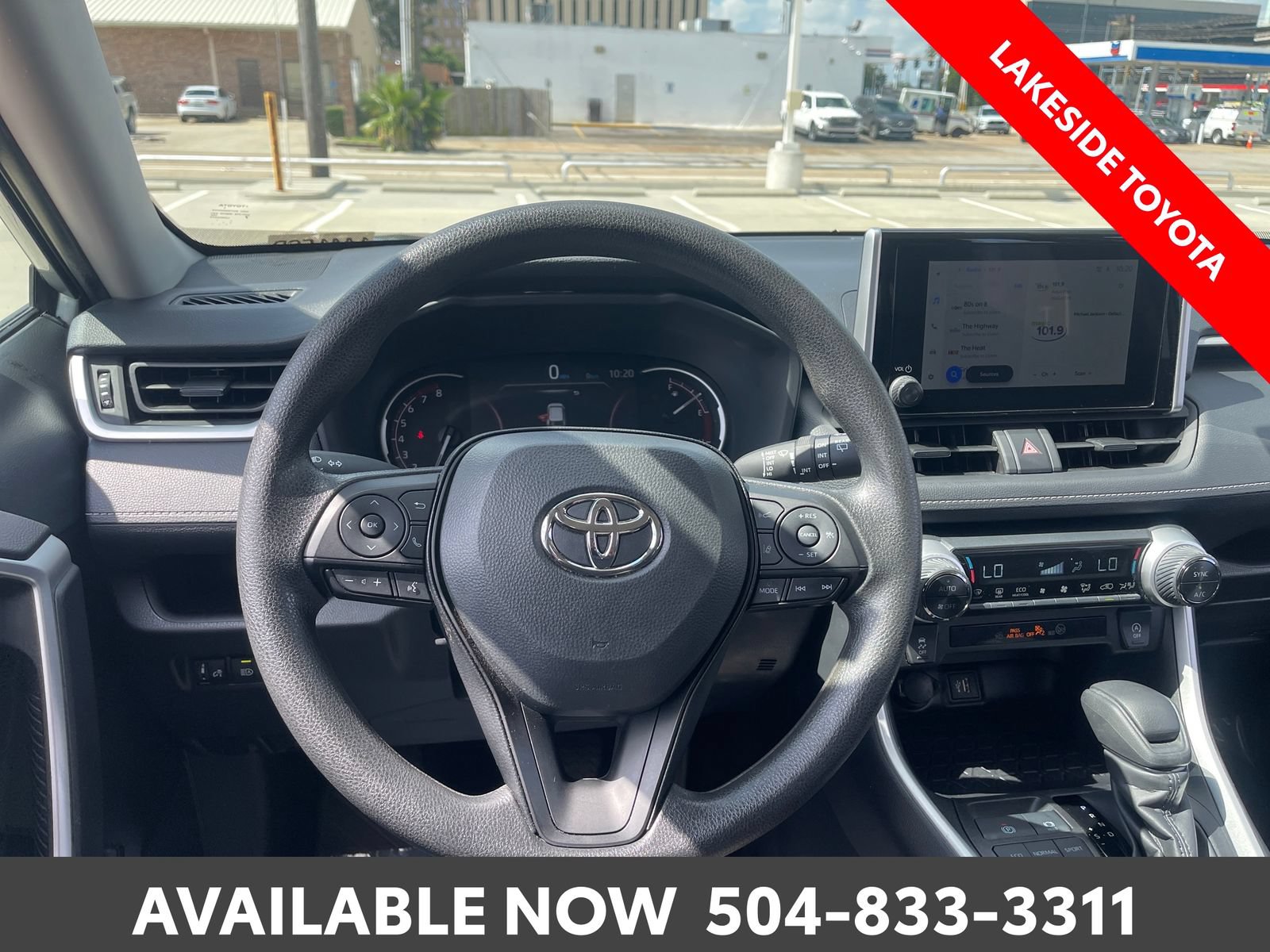 Certified 2025 Toyota RAV4 XLE FWD image 24