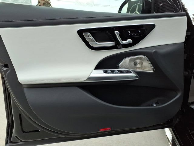 New 2026 Mercedes-Benz E 53 AMG e 4MATIC Sedan image 12