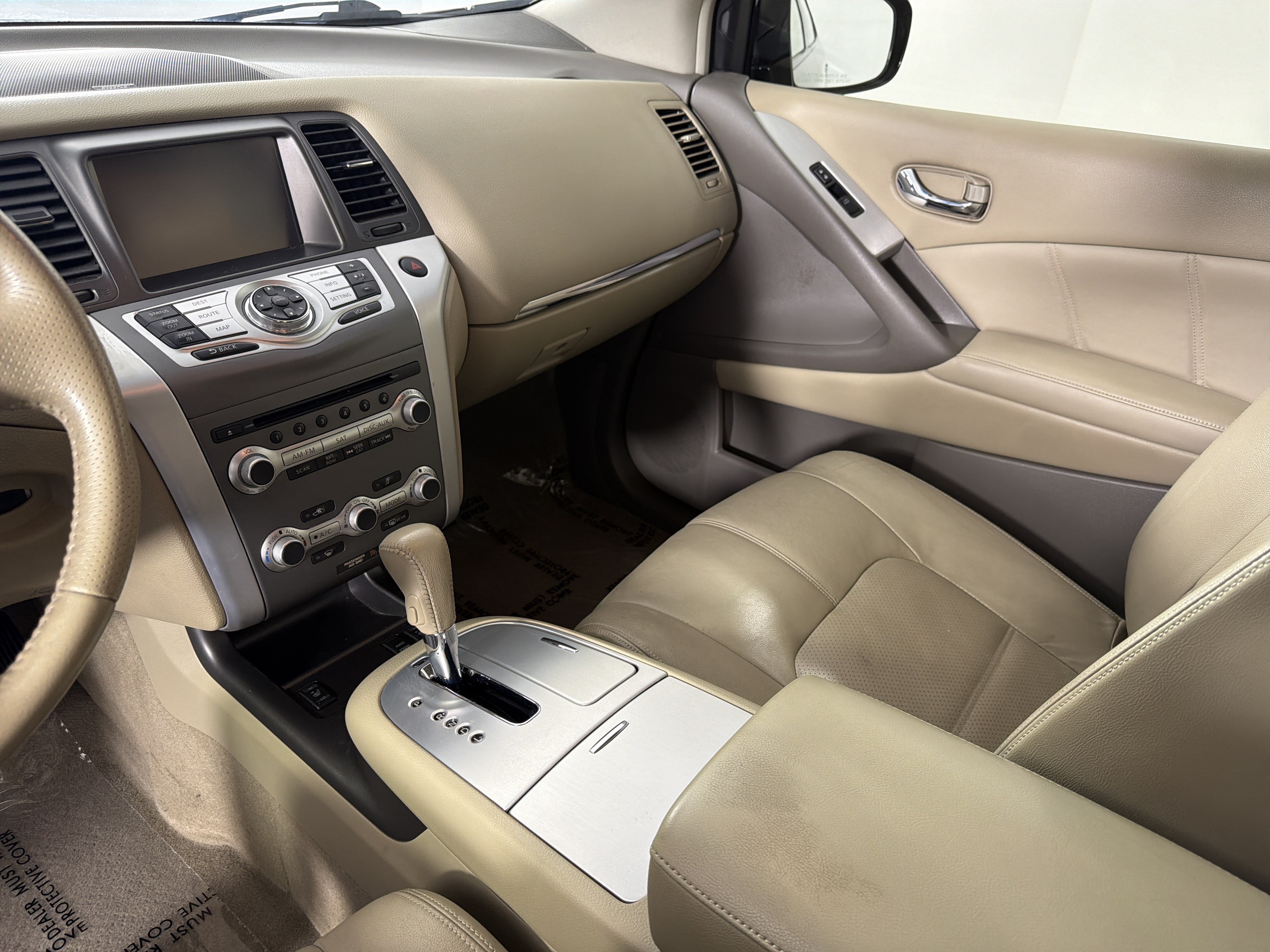 Used 2014 Nissan Murano SL w/ Navigation Package AWD/4WD image 14