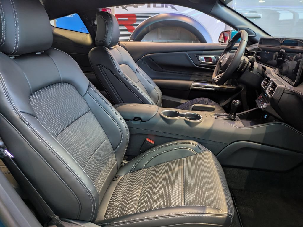 New 2026 Ford Mustang GT Premium w/ GT Performance Package RWD image 14