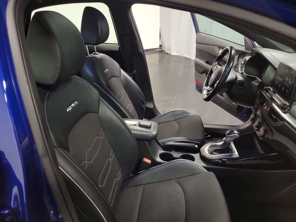 Used 2021 Kia Forte GT-Line w/ GT-Line Premium Package image 21