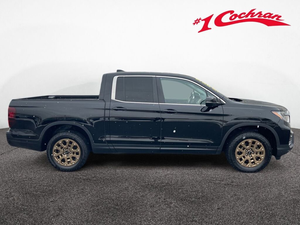Certified 2023 Honda Ridgeline RTL image 8