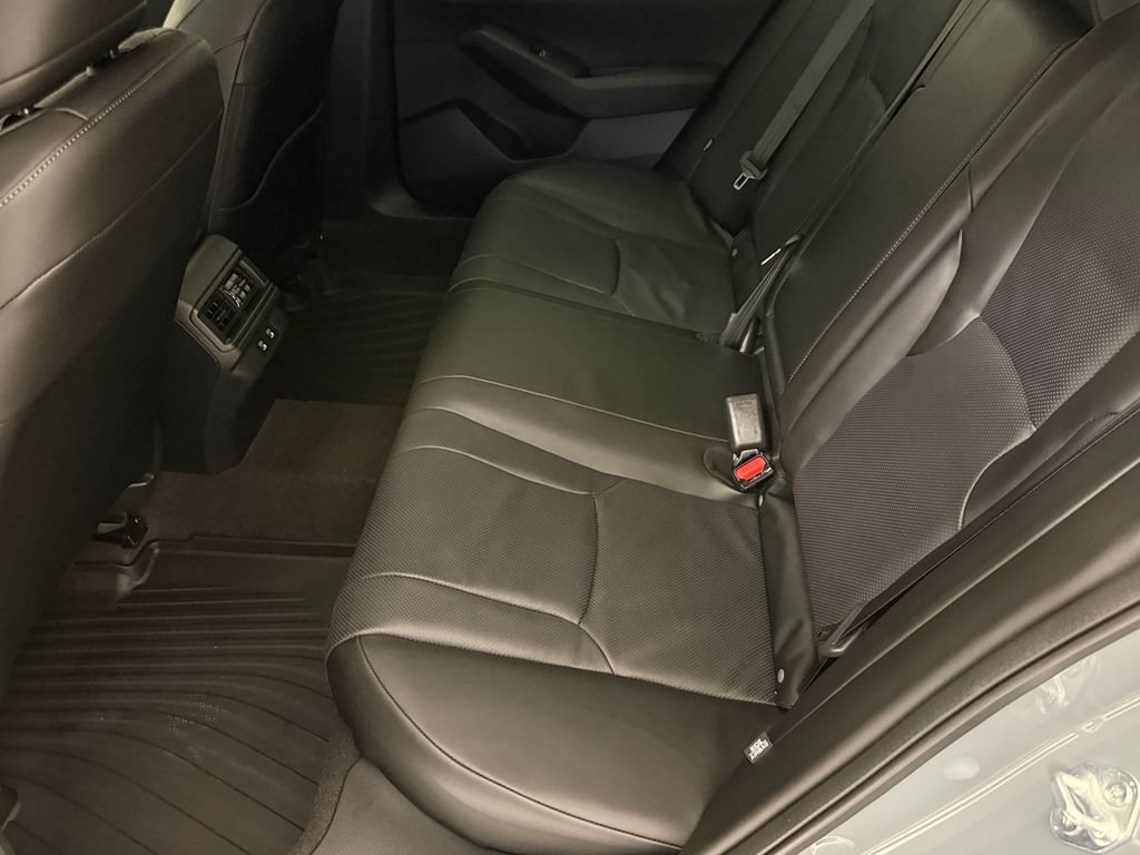 New 2026 Honda Accord EX-L image 17