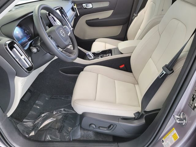 New 2026 Volvo XC40 B5 Ultra AWD/4WD image 15