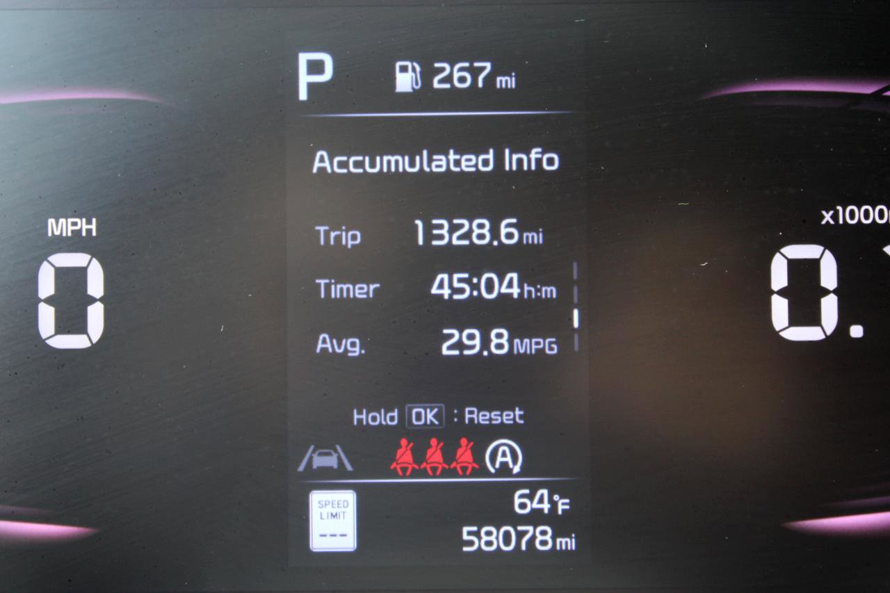 Used 2024 Kia Sportage LX image 20