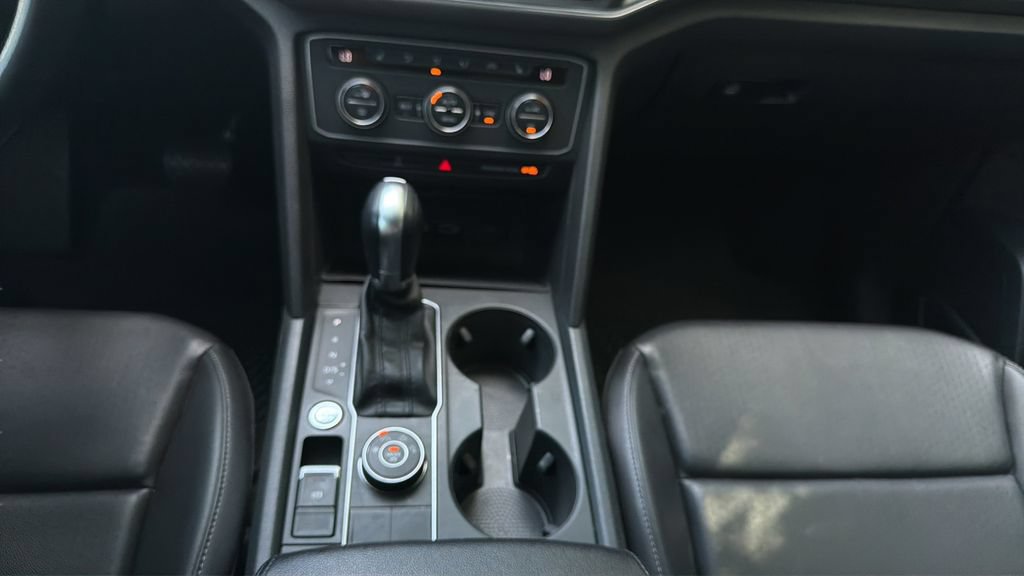 Used 2018 Volkswagen Atlas SE AWD/4WD image 19
