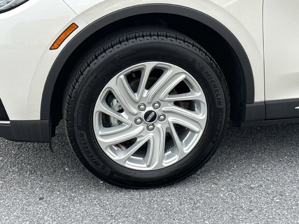 Used 2024 Lincoln Corsair AWD image 30