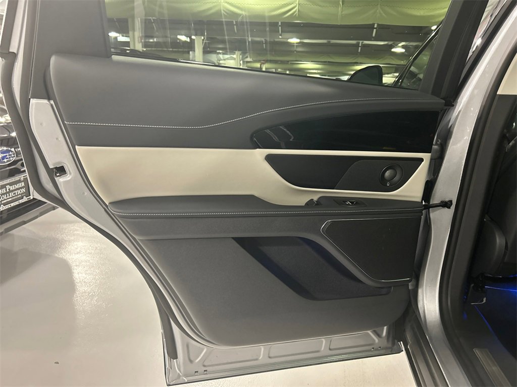 Used 2025 Lincoln Nautilus Premier w/ Equipment Group 102A image 21