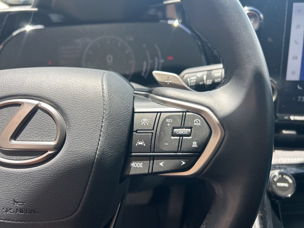 Used 2023 Lexus NX 250 FWD w/ Towing Package (2000 Lbs) image 19