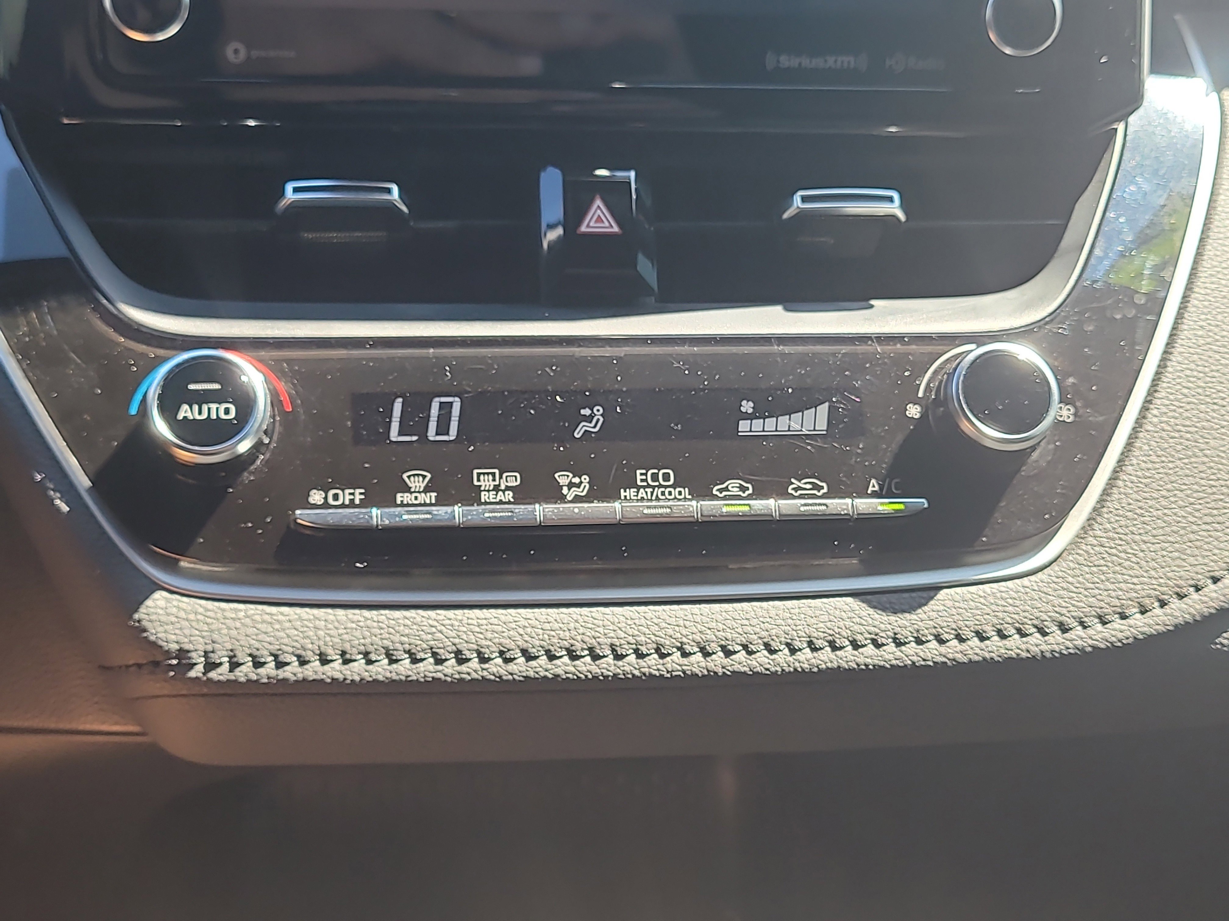 Certified 2022 Toyota Corolla XSE image 24