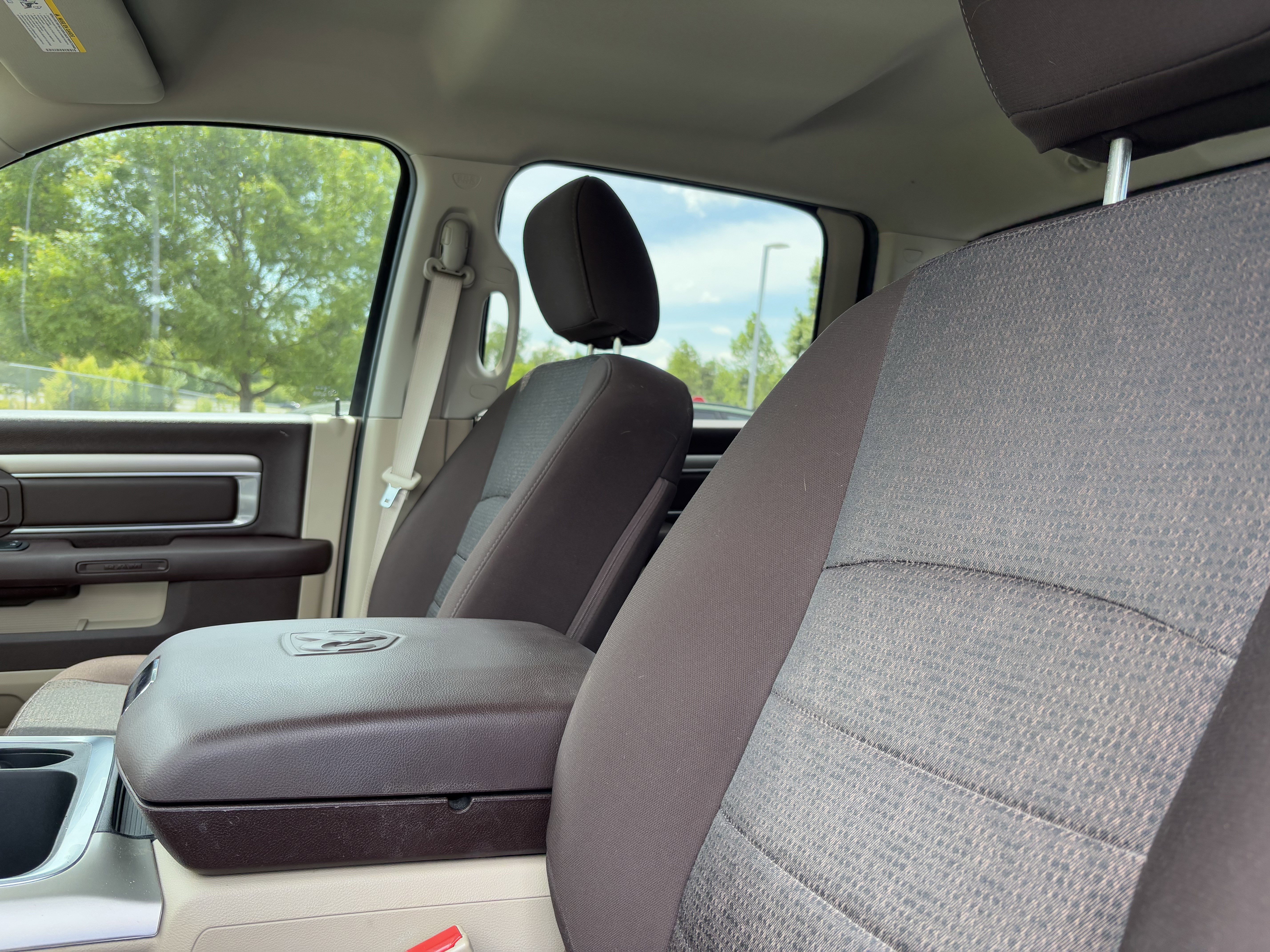 Used 2017 RAM 1500 Big Horn AWD/4WD image 17
