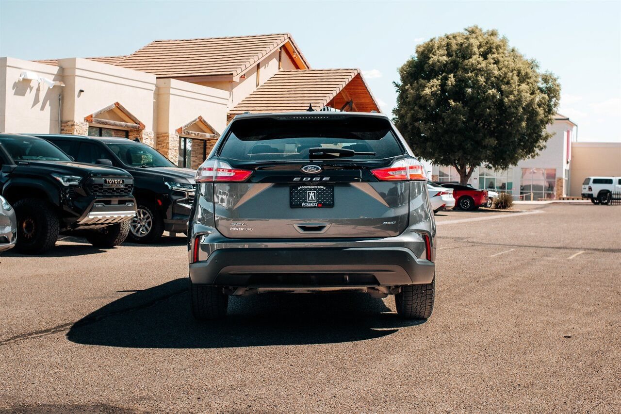 Used 2022 Ford Edge SEL w/ Sport Appearance Package AWD/4WD image 6