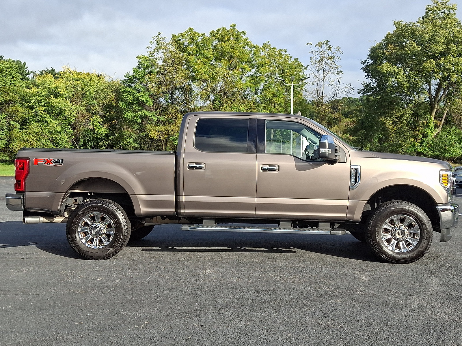 Used 2019 Ford F250 Lariat w/ Lariat Ultimate Package AWD/4WD image 10