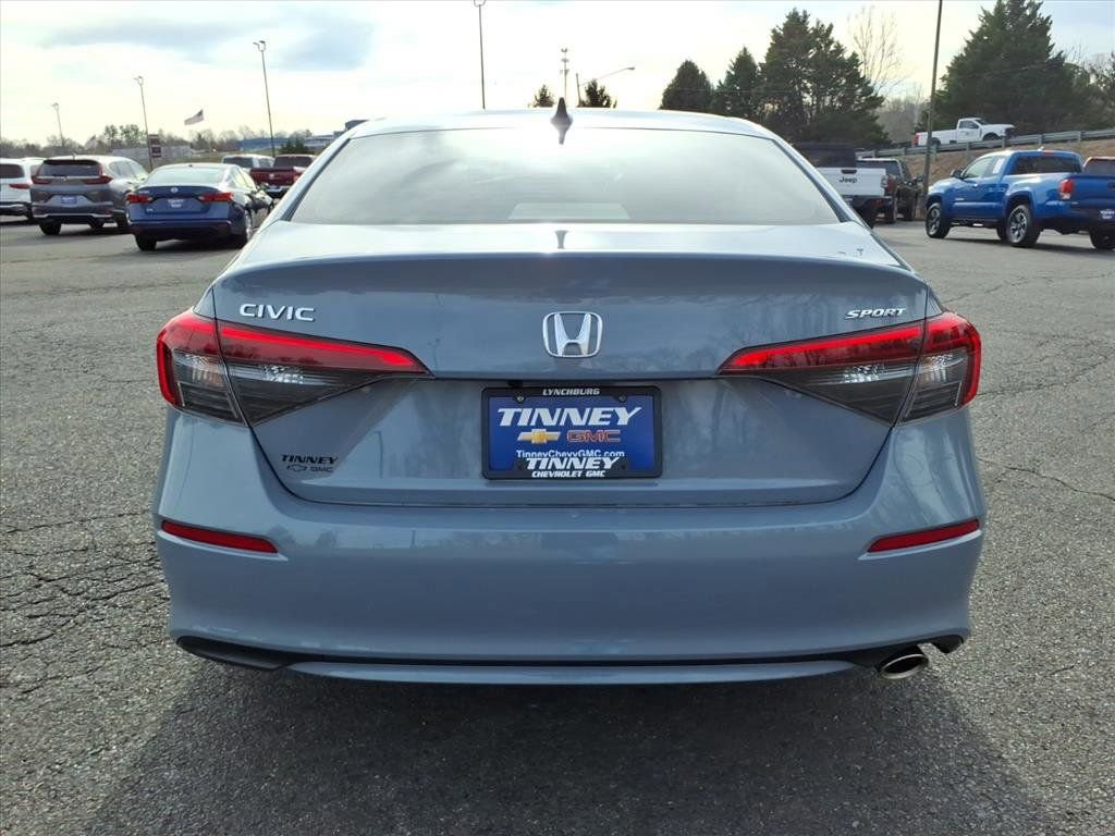Used 2023 Honda Civic Sport image 4