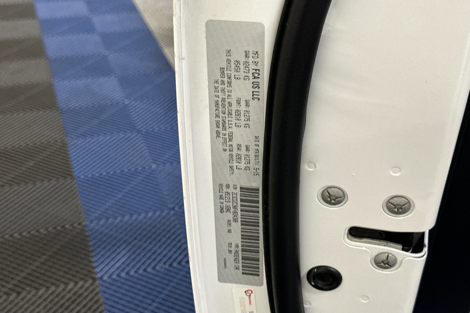 Used 2015 Dodge Challenger SRT Hellcat image 57