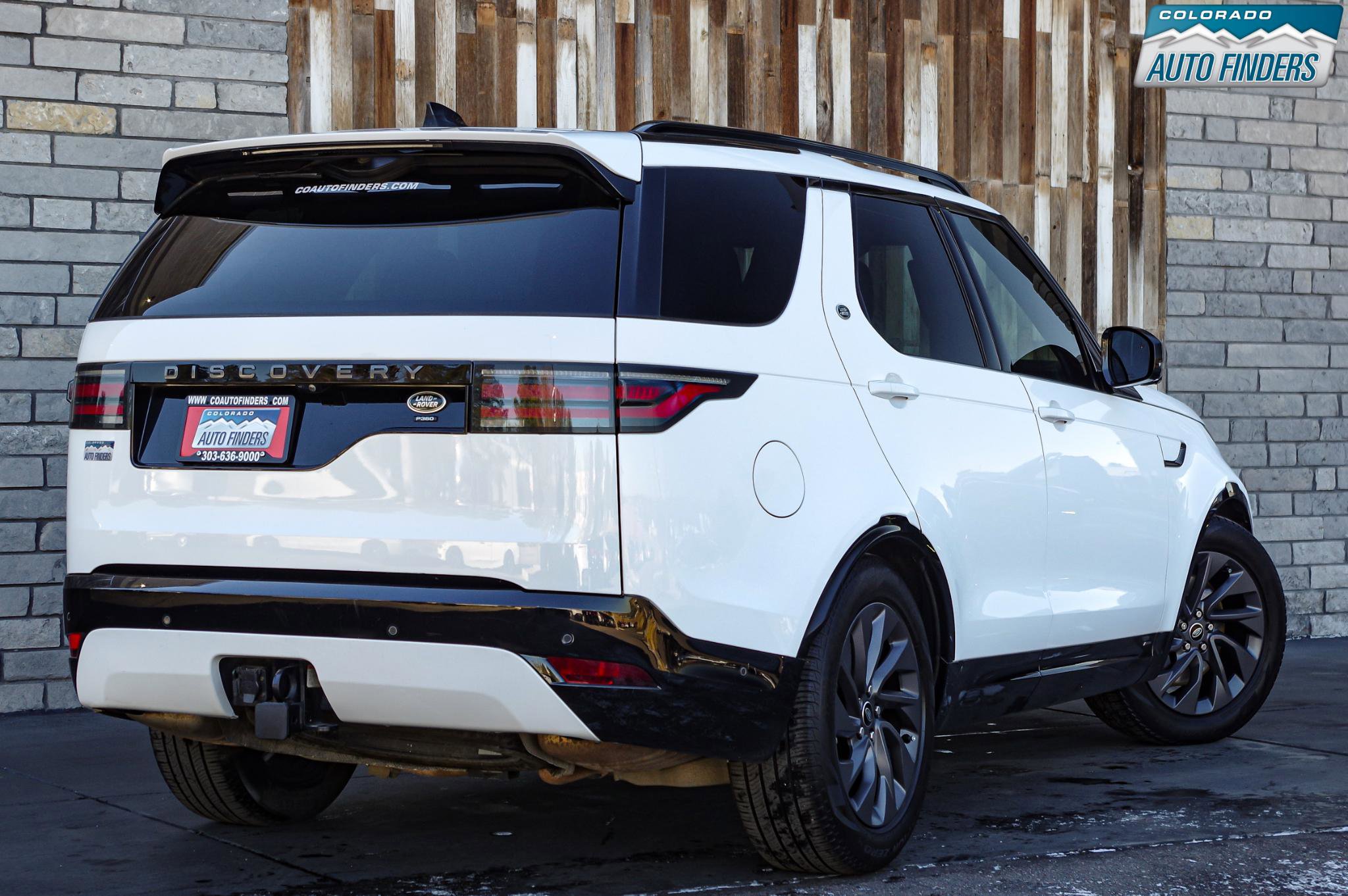Used 2021 Land Rover Discovery S R-Dynamic image 7