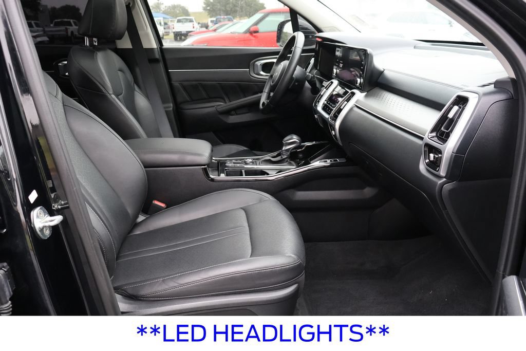 Used 2023 Kia Sorento SX FWD image 26