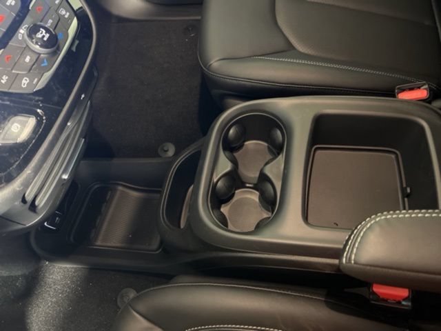 New 2026 Chrysler Voyager LX FWD image 27