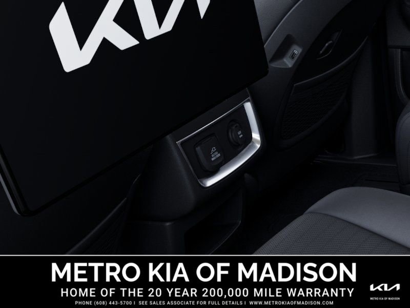 New 2026 Kia Carnival SX Prestige image 26